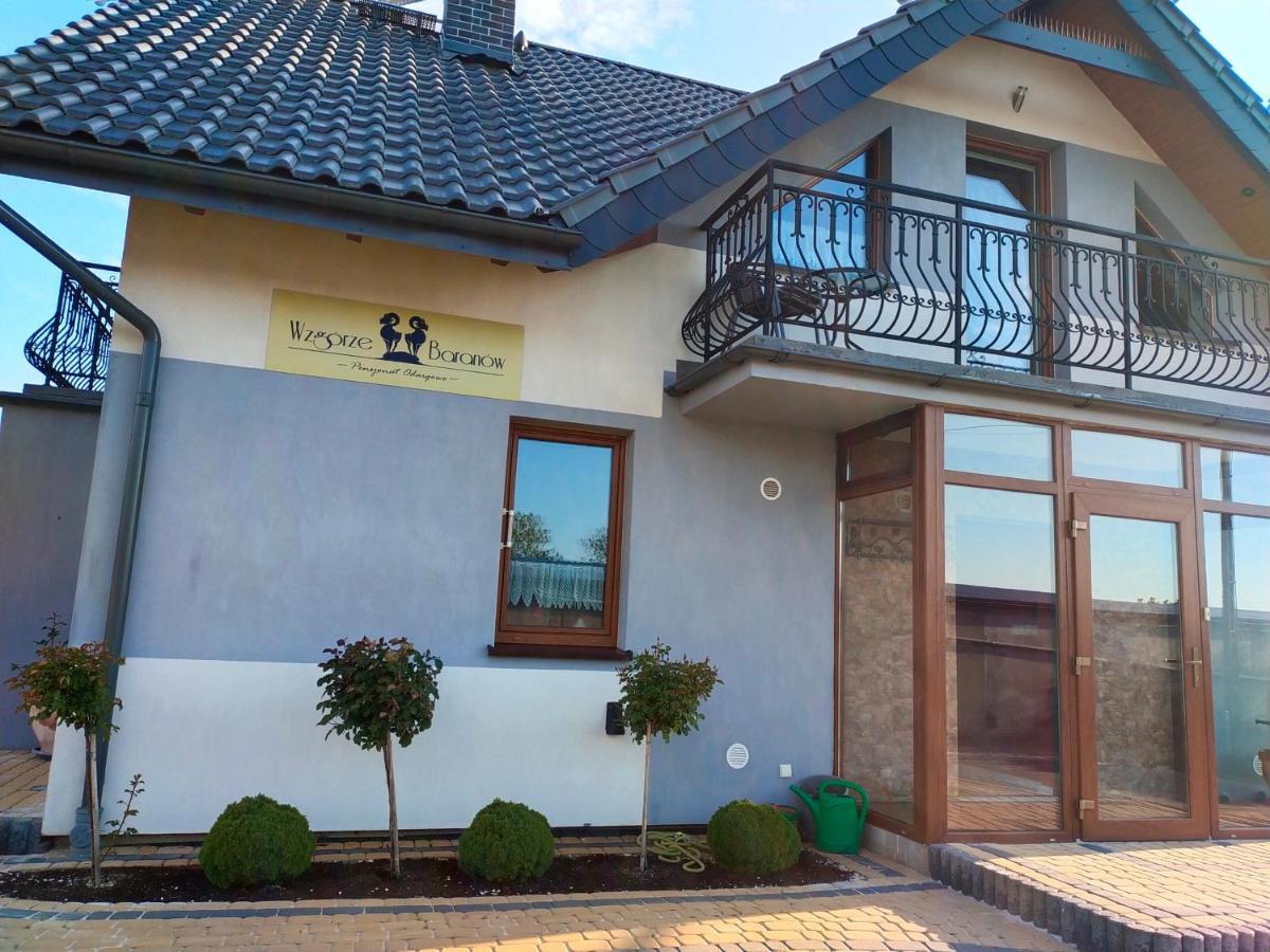 Wzgorze Baranow Hotel Odargowo Buitenkant foto